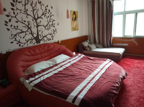 Тяньцзинь: Thank Inn Chain Hotel Tianjin Baodi District Yuhua Street