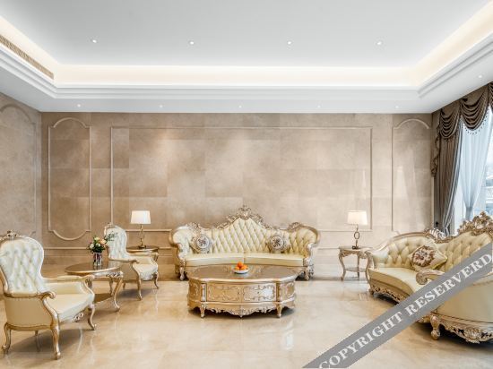Чунцин: Vienna International Hotel (Chongqing Dazu Center)