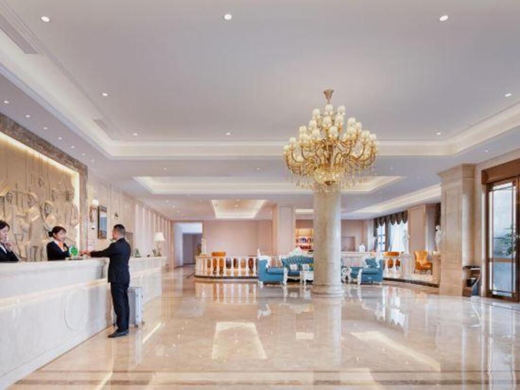 Чунцин: Vienna International Hotel (Binjiang of Jiangjin, Chongqing)