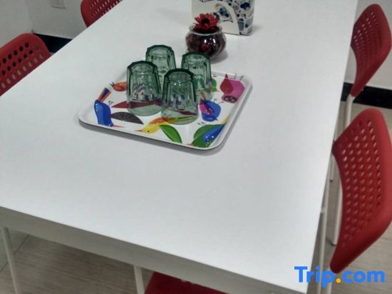 Гуанчжоу: Jiayuan Apartment (Linhecun)