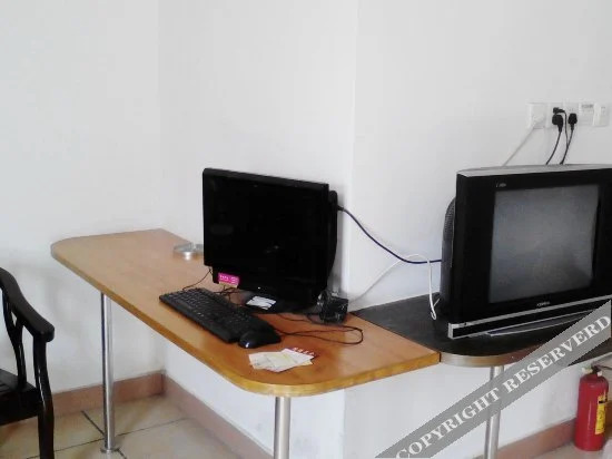 Джиангме: Yidong Business Hostel