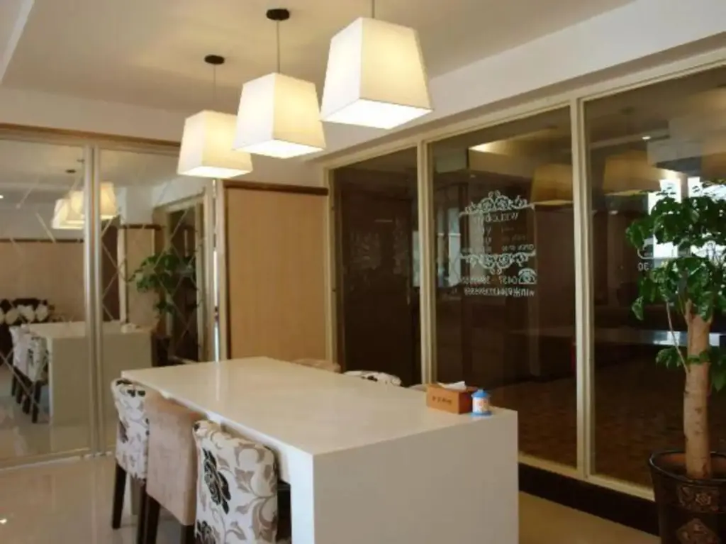 Бэйшоу: Super 8 Hotel (Liaoyuan Railway Station Xining Road)