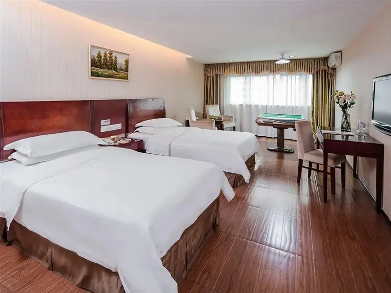 Шэньчжэнь: Vienna 3 Best Hotel (Shenzhen Guanlan Metro Station)