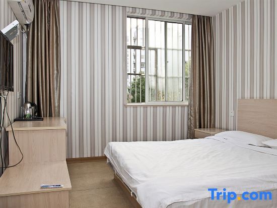 Шанхай: Qingya Express Hotel
