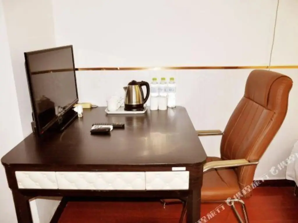 Циндао: Qingdao Kaida Express Hotel