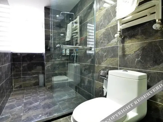 Лоян: Fengzeyuan Business Hostel