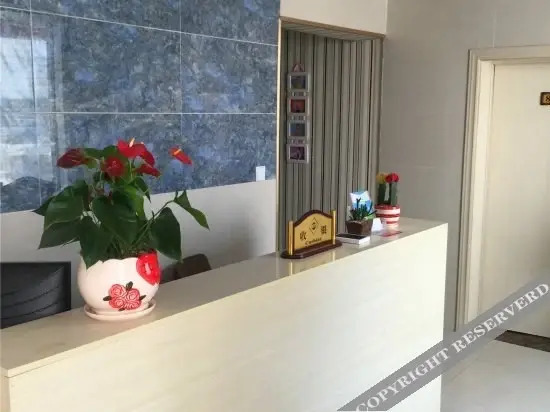 Кайфын: You 8Boutique Hotel