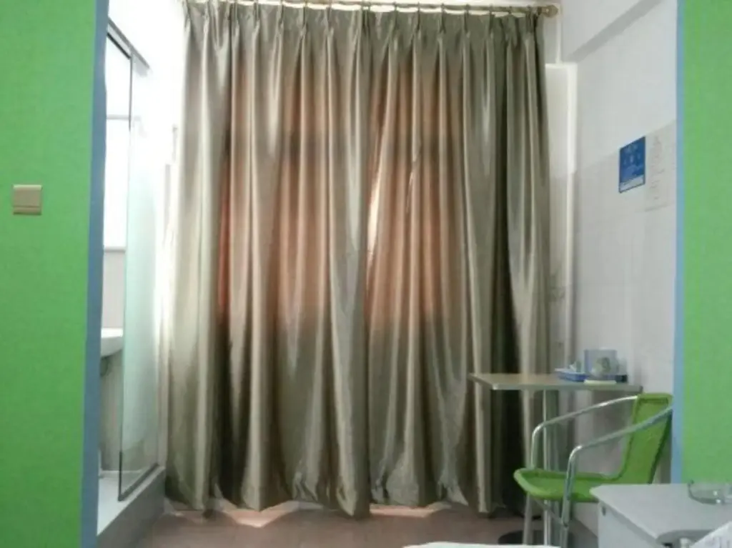 Шэньчжэнь: Xiufeng Hostel