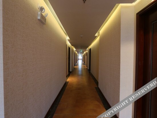 Маоминг: Guanhailou Holiday Hotel