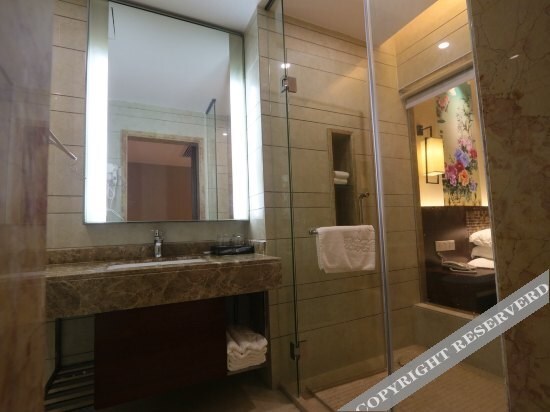 Маоминг: Guanhailou Holiday Hotel