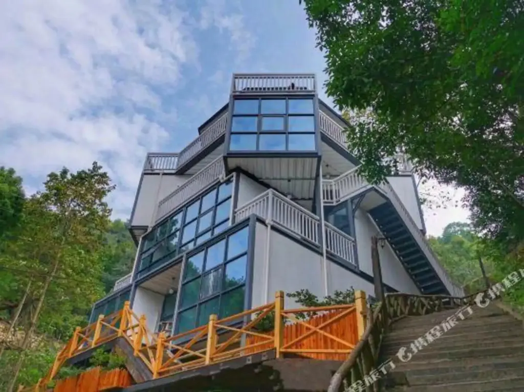 Нинбо: Ningbo Seclusive Life Resort