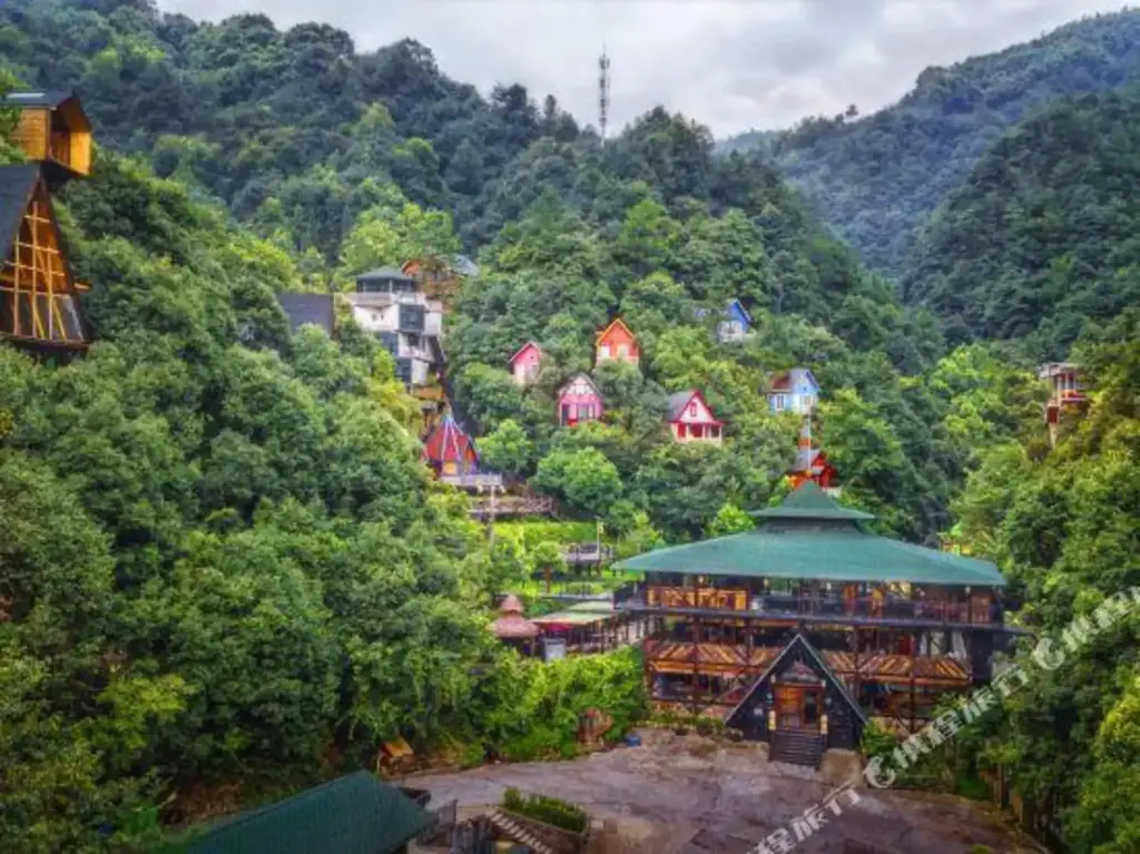 Нинбо: Ningbo Seclusive Life Resort