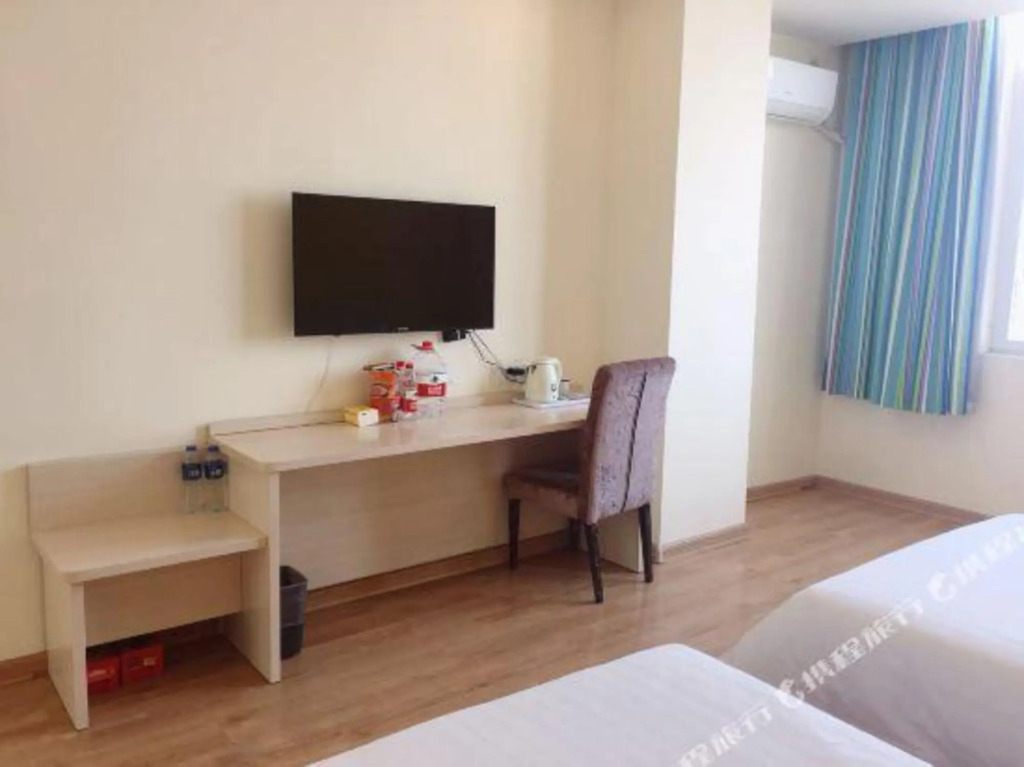 Пиндиншань: 7 Day Inn(Shan county Fuwan City Square Branch)