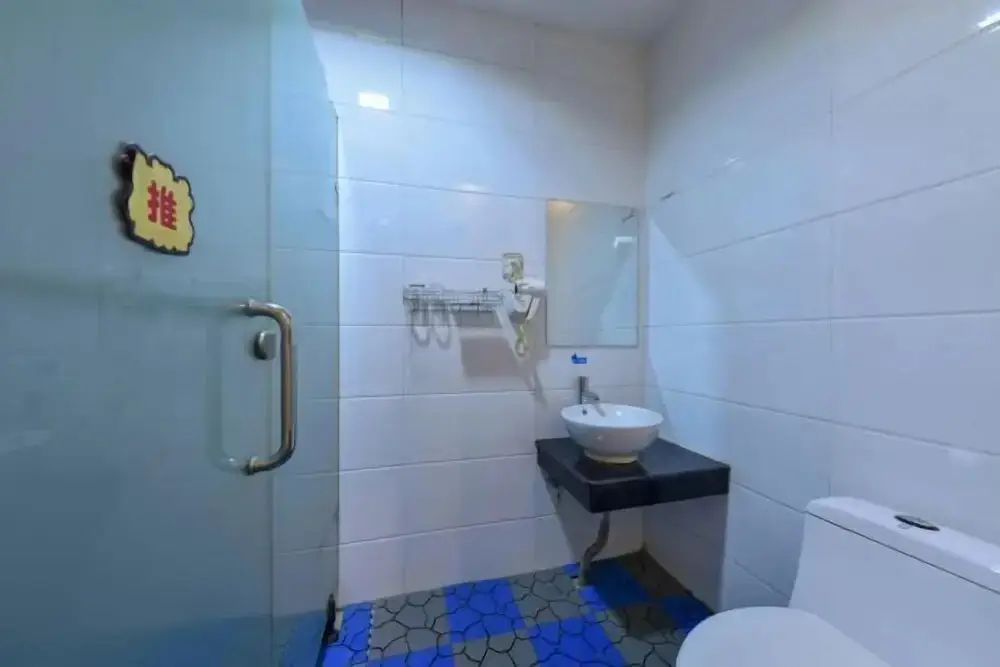 Шэньчжэнь: Yali Siji Business Hostel