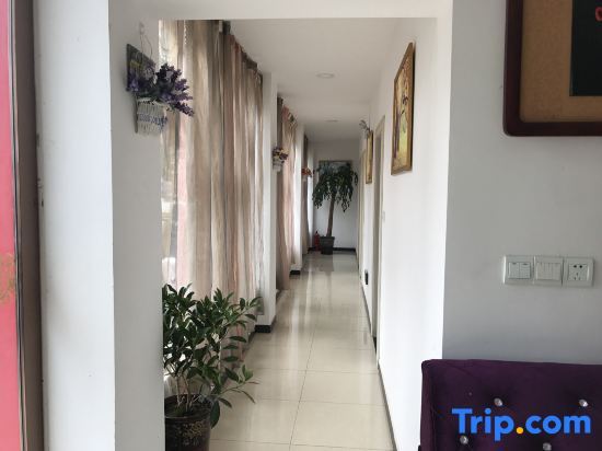 Аньцин: Xiangshan Hostel
