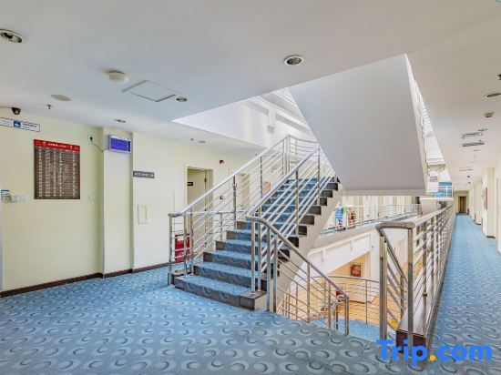 Пекин: 7 days superior hotel (Beijing Sanlitun Tuanjiehu metro station store)