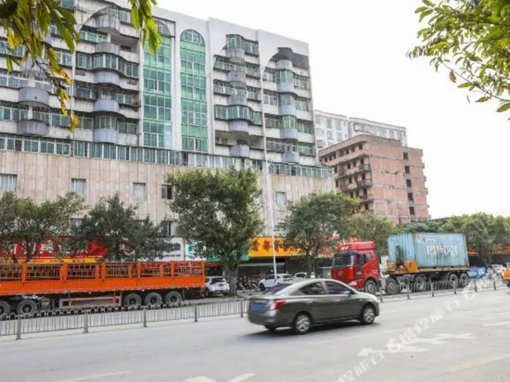 Чжаньцзян: Xindu Business Hostel