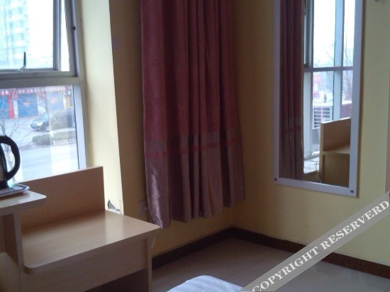 Шицзячжуан: Yiju Chain Hotel Shijiazhuang Luquan Development Zone