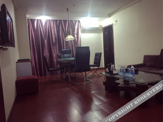 Дунгуань: Shenya Hostel