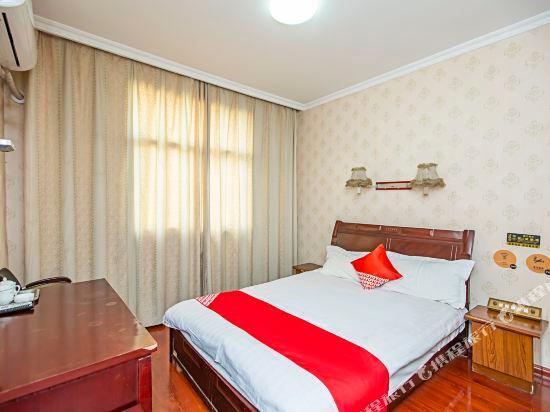 Янчжоу: Oyo Yangzhou Jindu Hotel (Xiancheng Road branch, Jiangdu District)