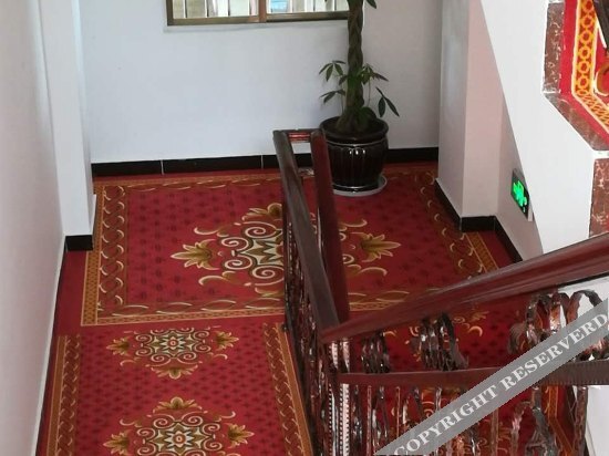 Пуэр: Ning'er Express Hotel
