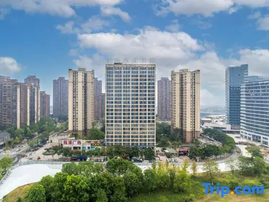 Чунцин: 7 Days Premium (Chongqing Liangjiang New District, Yufu Industrial Park, Yuzui)