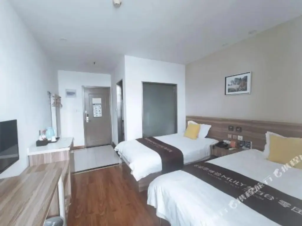 Нанкин: 7 days hotel (Daishan Road store)