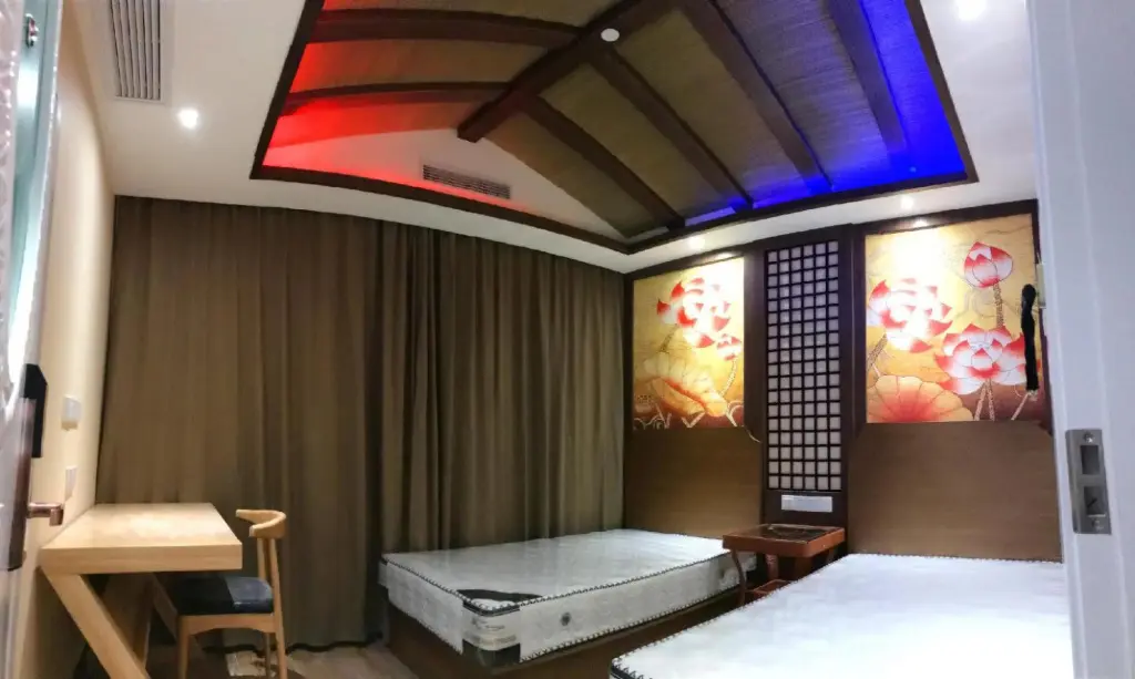 Шанхай: Dream House Garden Hotel