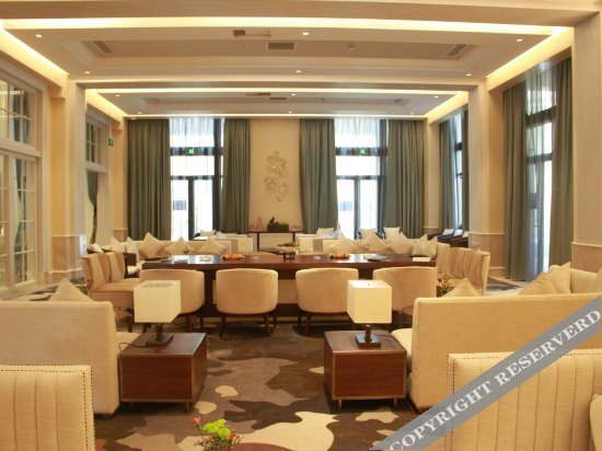 Нинбо: Workers'Resort Ningbo (Banbianshan Dujia)
