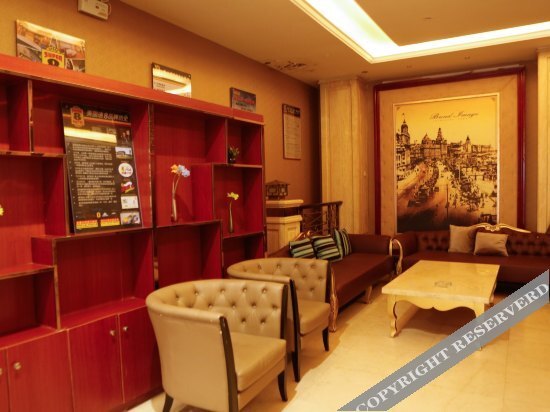 Шанхай: Three Good Hotels