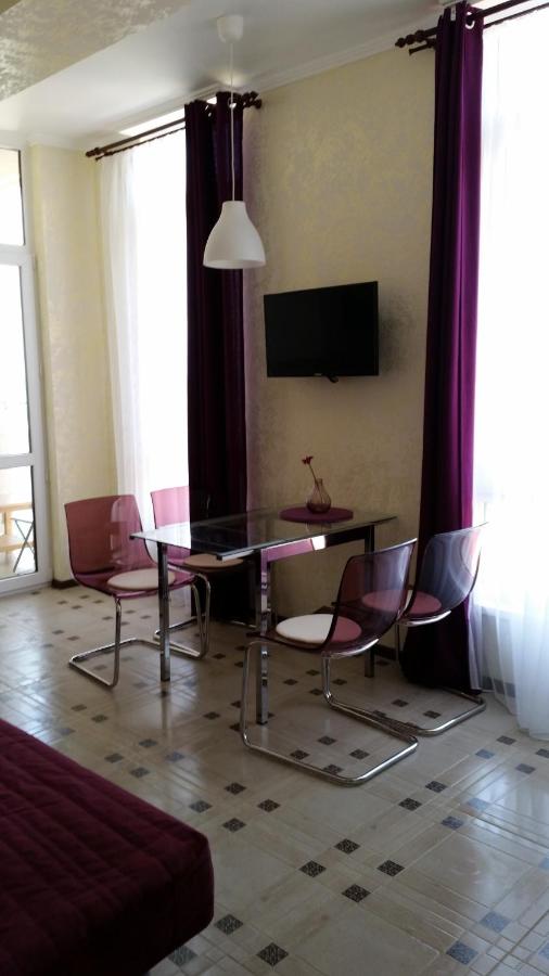 Красная Поляна: Apartments na Prosvesheniya 147/1