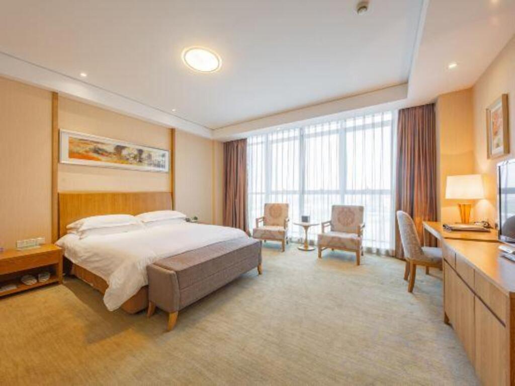 Нинбо: Four Seasons Ivy Hotel (Hangzhou Bay New District)