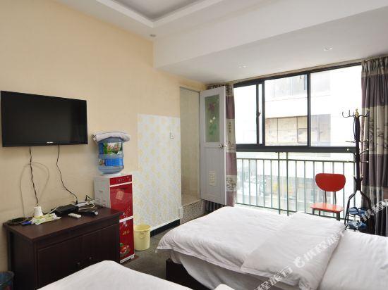 Куньмин: Queensway Courtesy Guest House (Lo Lion Bay)