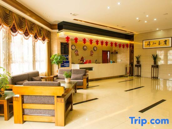 Наньпин: Fenghuang Huating Hostel