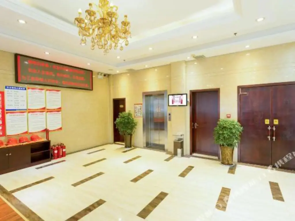 Чжумадянь: Kaixuan Express Hotel