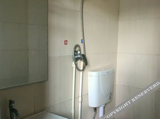 Маоминг: Qiyi Hostel