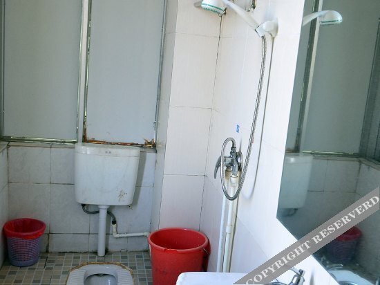 Маоминг: Qiyi Hostel