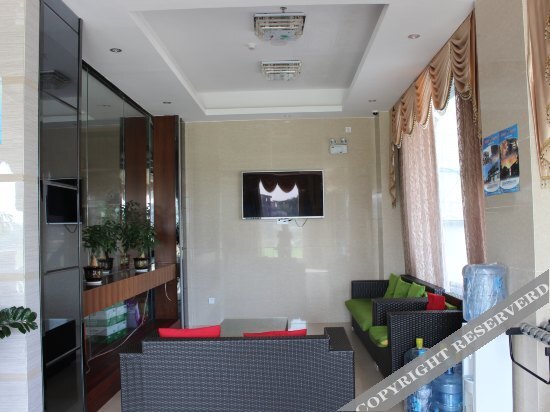 Чжаньцзян: Qishi Hostel