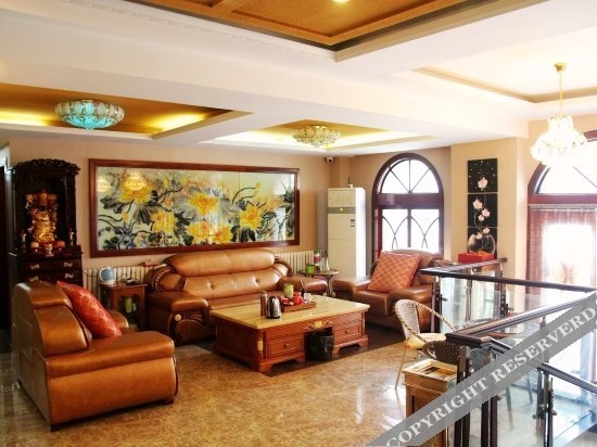Циндао: OYO Qingdao Jinding Business Hotel (Qingyi Affiliated Hospital Shop)