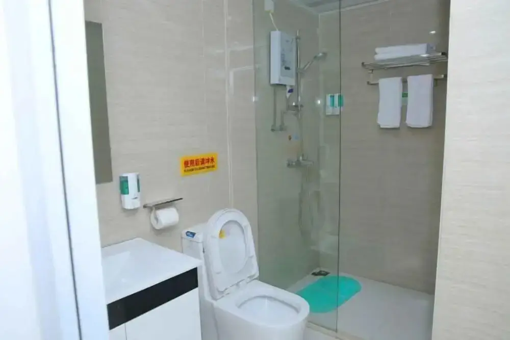 Шэньчжэнь: South China City Huanan Business Apartment