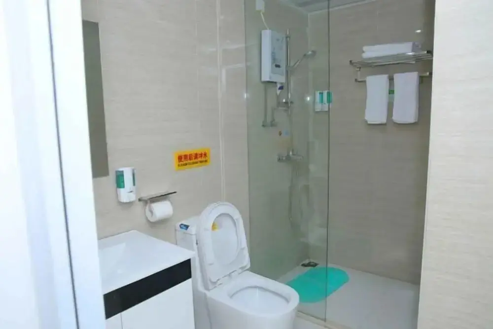 Шэньчжэнь: South China City Huanan Business Apartment