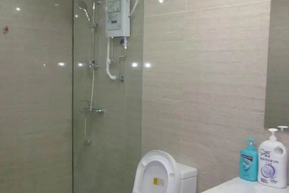 Шэньчжэнь: South China City Huanan Business Apartment