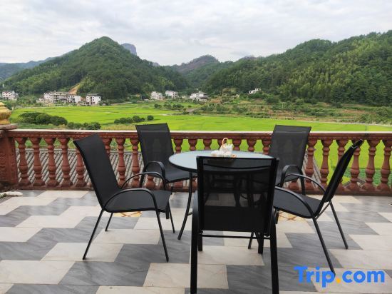 Шаоян: Langshan Bajiaozhai Xiao'er Farm House