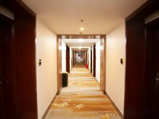 Лунчуань: Nanhua Hotel