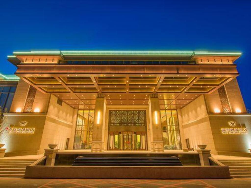 Чанчунь: Yatai New City Hot Spring Hotel