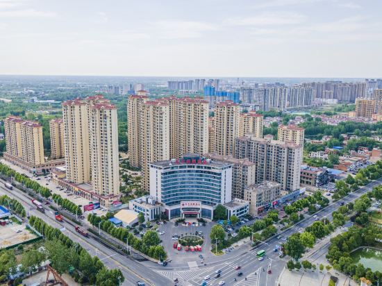 Гуши: Gushi Oriental Earl Hotel (Yucheng Avenue Genqin Culture Park)