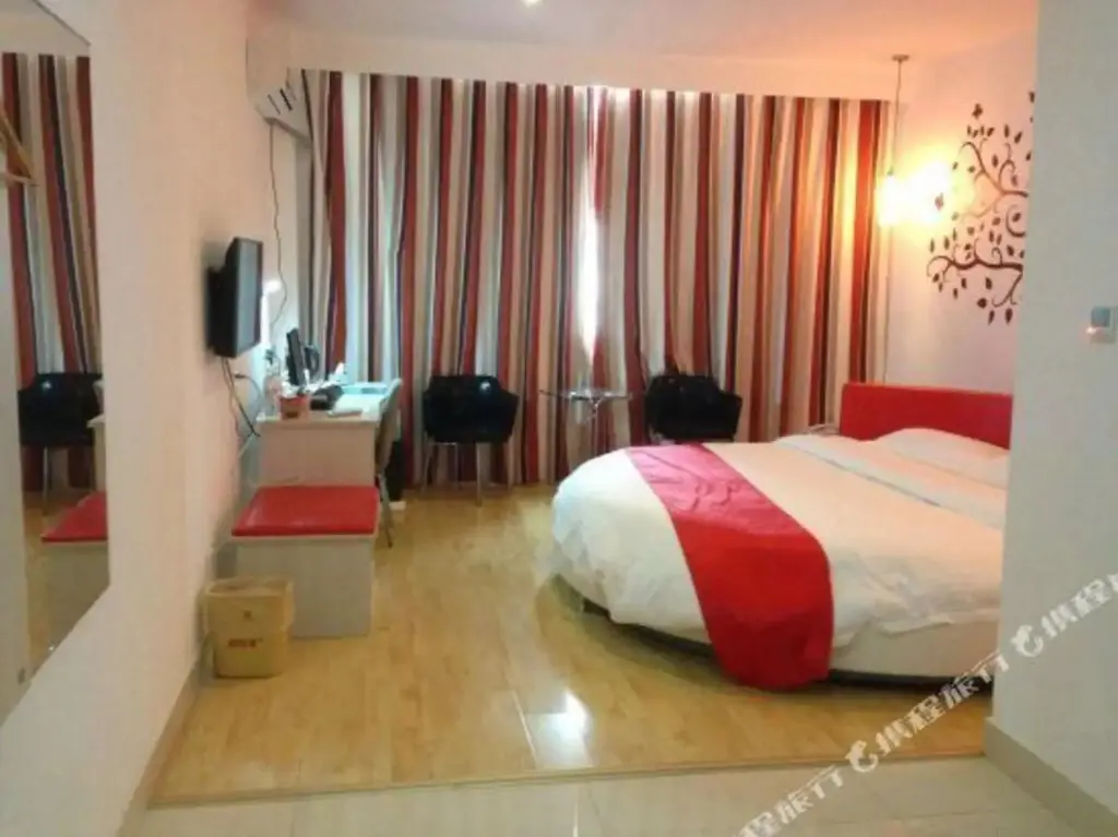 Лянфан: Thank You Hotel (Dacheng Langda Road)