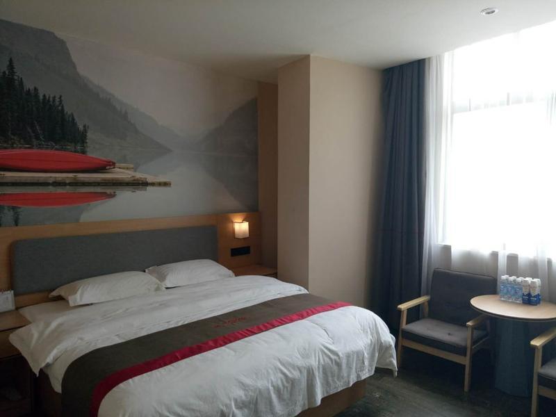 Гиронг: Thank Inn Hotel Xizang Rikaze Jilong County Jilong Kou'an