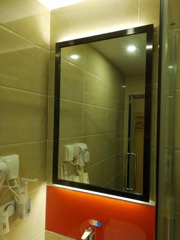 Пекин: 7Days Premium Beijing Xidan Lingjing Hutong Metro Station Branch
