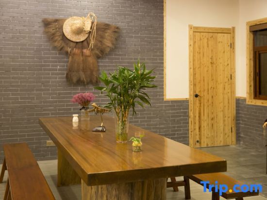 Хучжоу: Linzhongge Hostel